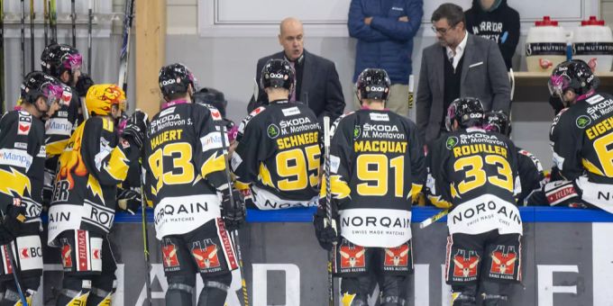 Das Team von Gary Sheehan hat mit mehreren Ausfällen zu kämpfen. HC Ajoie