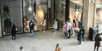 Im Einkaufszentrum - Unbekannte sprengen Bancomaten in Winterthur