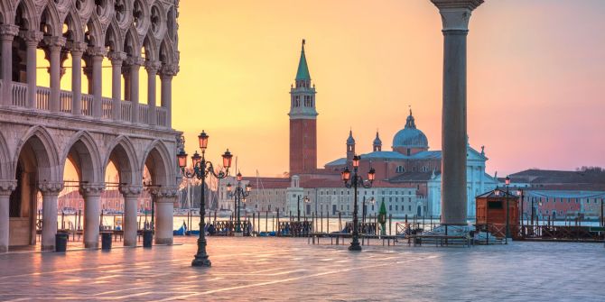 markusplatz in venedig