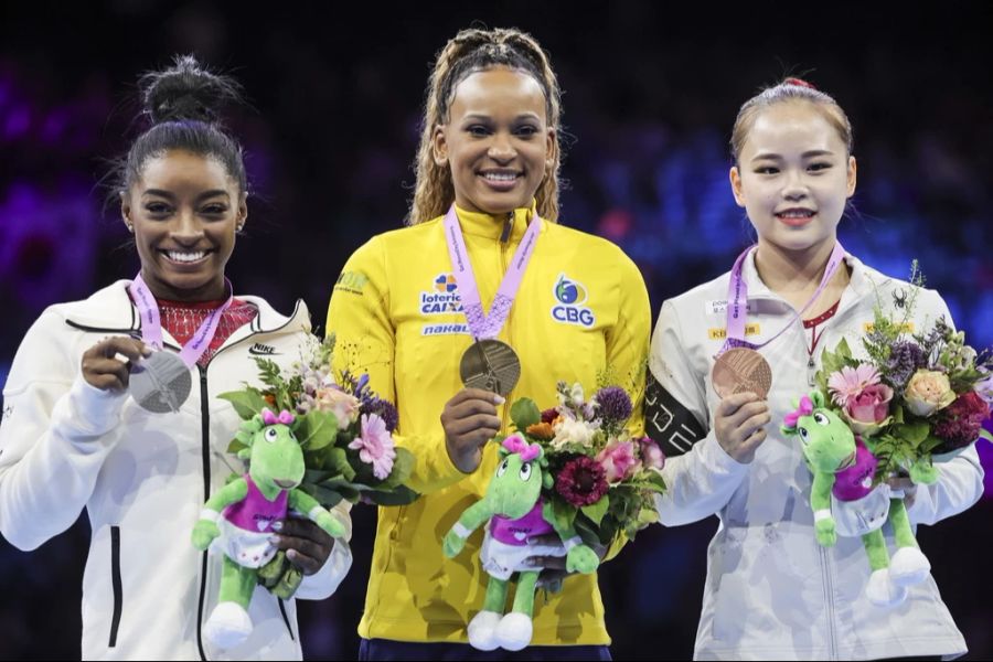 Simone Biles gewinnt Silber.