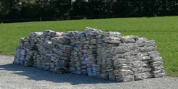 Altpapier-Berg