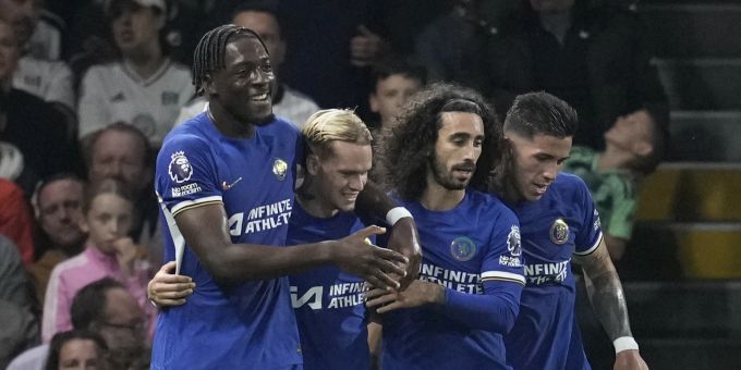 Die Chelsea-Stars jubeln über einen Sieg in der Premier League. Britain Soccer Premeir League