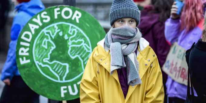 Die Greta-Thunberg-Stiftung wollte den Titel «Fridays for Future» weltweit patentieren lassen, war aber zu spät. greta thunberg
