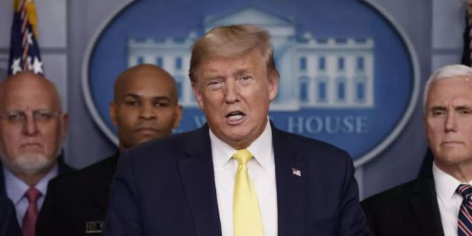 Donald Trump möchte über Lohnsteuererleichterungen sowie über Kredite für Kleinunternehmen reden. Foto: Carolyn Kaster/AP/dpa Donald Trump möchte über Lohnsteuererleichterungen sowie über Kredite für Kleinunternehmen reden. Foto: Carolyn Kaster/AP/dpa