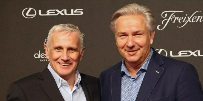 Der Lebensgefährte von Berlins Ex-Bürgermeister Klaus Wowereit (r), Jörn Kubicki, ist tot. Foto: picture alliance / dpa Der Lebensgefährte von Berlins Ex-Bürgermeister Klaus Wowereit (r), Jörn Kubicki, ist tot. Foto: picture alliance / dpa