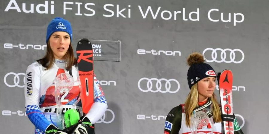 Mikaela Shiffrin (r) und Petra Vlhova liefern sich Duelle - nicht nur auf der Skipiste. Foto: Barbara Gindl/APA/dpa