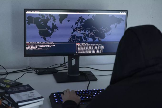 Die Lernplattform Mebis wurde von Hackern lahmgelegt. (Symbolbild) mebis hackern
