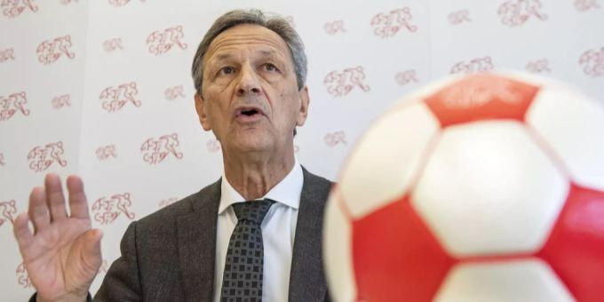 Dominique Blanc ist Präsident des Schweizerischen Fussballverband (SFV). SFV Coronavirus Blanc