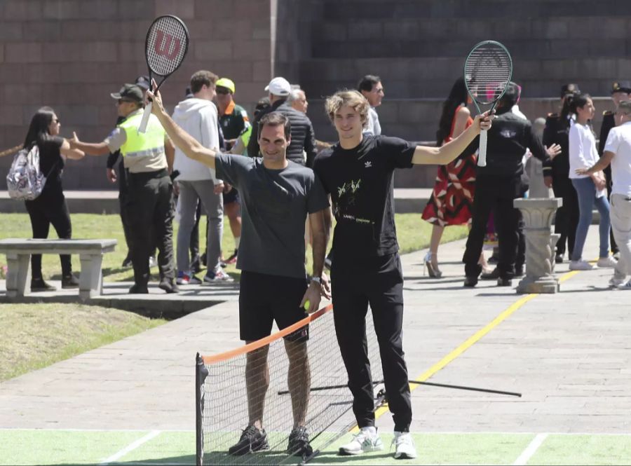 Federer Zverev Corona