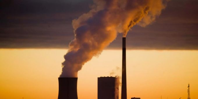 Investitionen in Kohle, Öl und Tabak werden immer unbeliebter. kohlekraftwerk