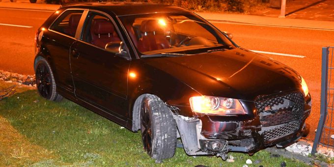 Mit über ein Promille - 29-Jähriger prallt in St.Margrethen gegen Zaun