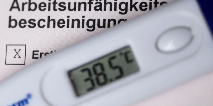 Bei der Häufigkeit von Krankheiten gibt es in Deutschland regionale Unterschiede. So liegen etwa Herzerkrankungen laut Daten einer Krankenkasse im Osten über dem Durchschnitt. Bei der Häufigkeit von Krankheiten gibt es in Deutschland regionale Unterschiede. So liegen etwa Herzerkrankungen laut Daten einer Krankenkasse im Osten über dem Durchschnitt.