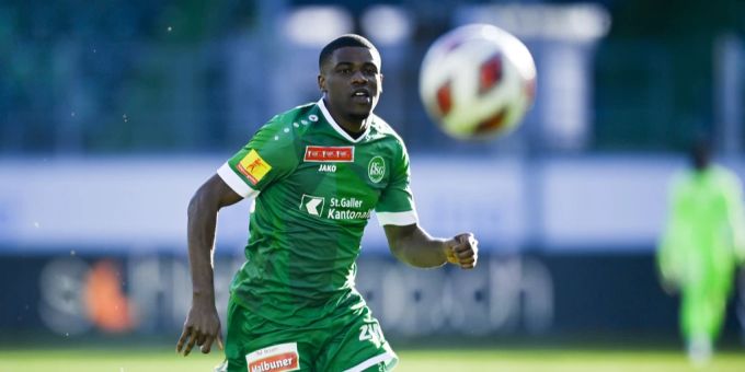 Kwadwo Duah im Dress des FC St.Gallen. FC St. Gallen