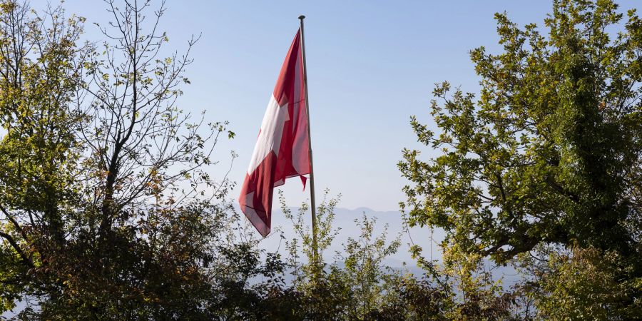 Die Sissacher Fluh ist ein beliebtes Ausflugsziel mit Wanderwegen und einem Bergrestaurant.