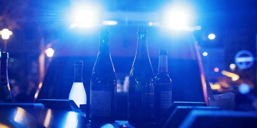 Das Statistische Bundesamt legt für das Jahr 2020 Zahlen zu stationären Krankenhausbehandlungen wegen akutem Alkoholmissbrauchs vor.