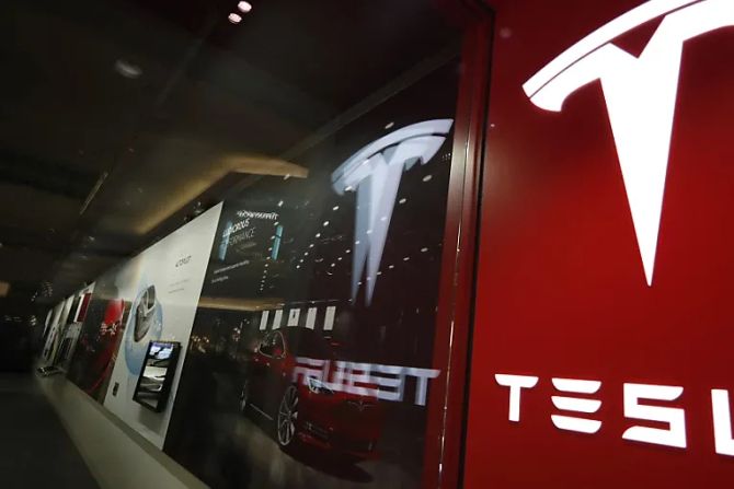 tesla aktie