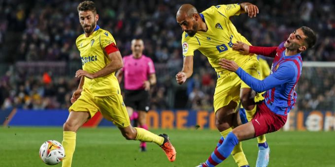 Der FC Barcelona muss sich im Camp Nou Cadiz geschlagen geben. FC Barcelona