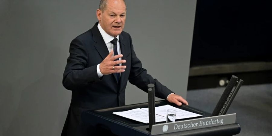 Kanzler Scholz im Juni im Bundestag