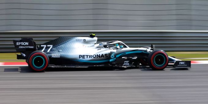 Valtteri Bottas sorgte im zweiten Formel 1-Training für die Bestzeit. Formel 1 Valtteri Bottas