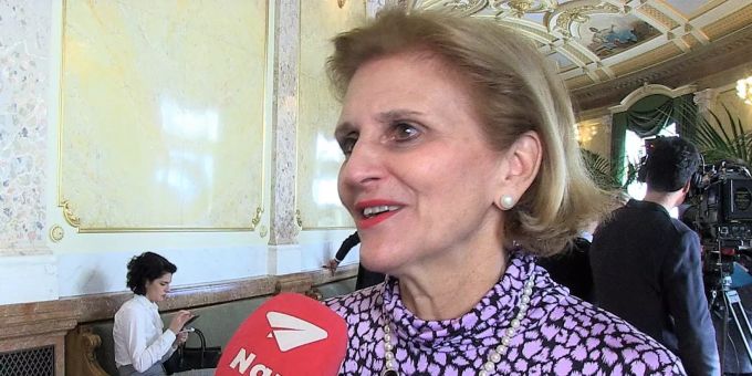 Doris Fiala