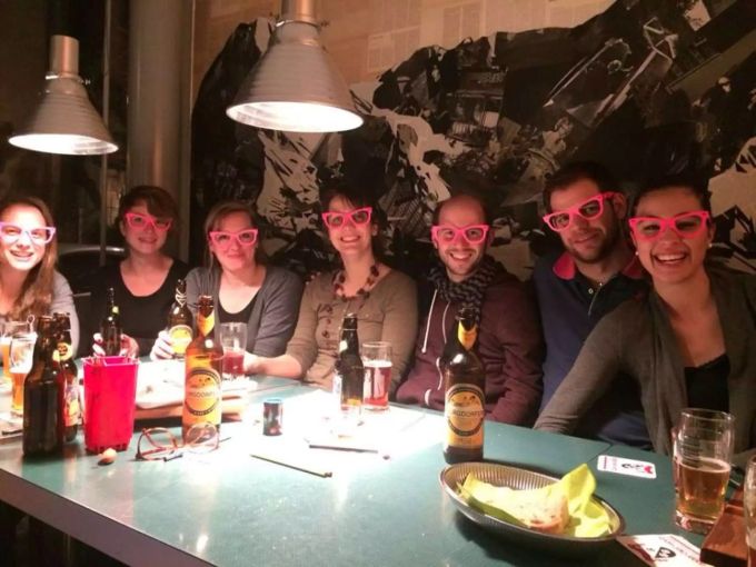 2015 betrieb die grüne Nationalrätin bereits Wahlkampf mit dem Slogan «Im Bier mit mir». Aline Trede Wahlkampf Bier