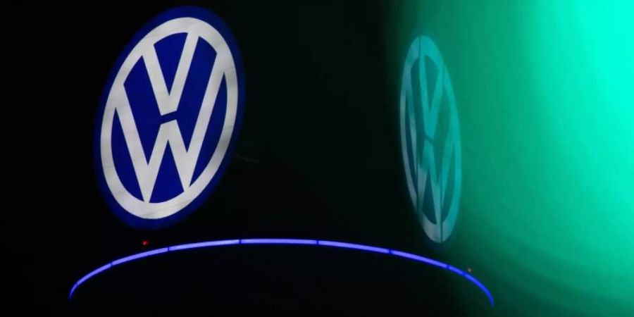 Die Wechselprämien für Gebrauchtwagen von VW und Audi würden «bis auf Weiteres» verlängert, sagte Konzern-Vertriebsleiter Christian Dahlheim. Foto: Raphael Knipping/dpa