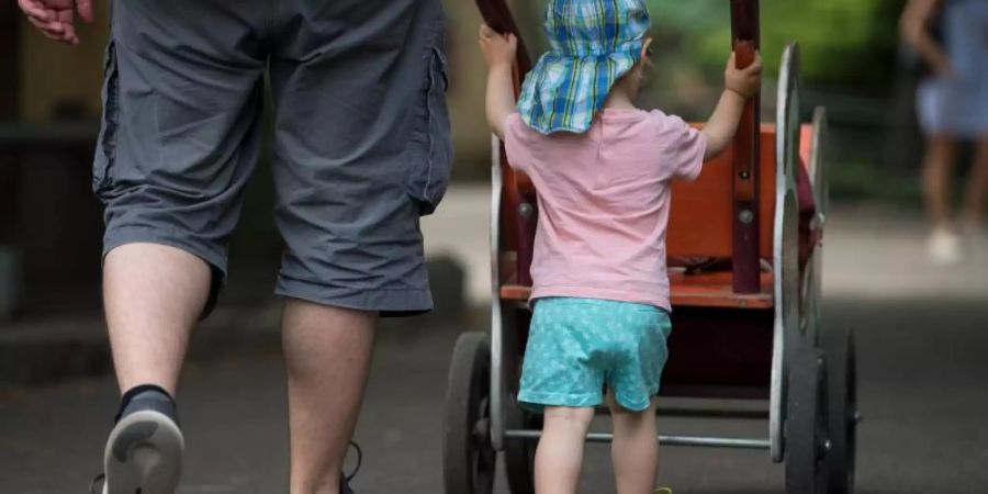 Im Jahr 2017 lag der Anteil der Familien mit einem Elternteil bei 16 Prozent. Foto: Monika Skolimowska