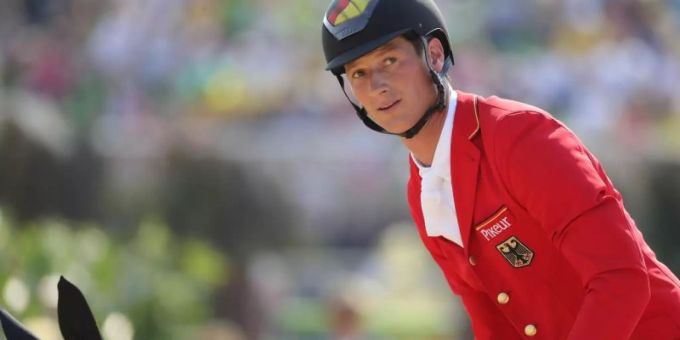 Daniel Deusser will wieder für die Nationalmannschaft reiten. Foto: Armando Babani/EPA Daniel Deusser will wieder für die Nationalmannschaft reiten. Foto: Armando Babani/EPA