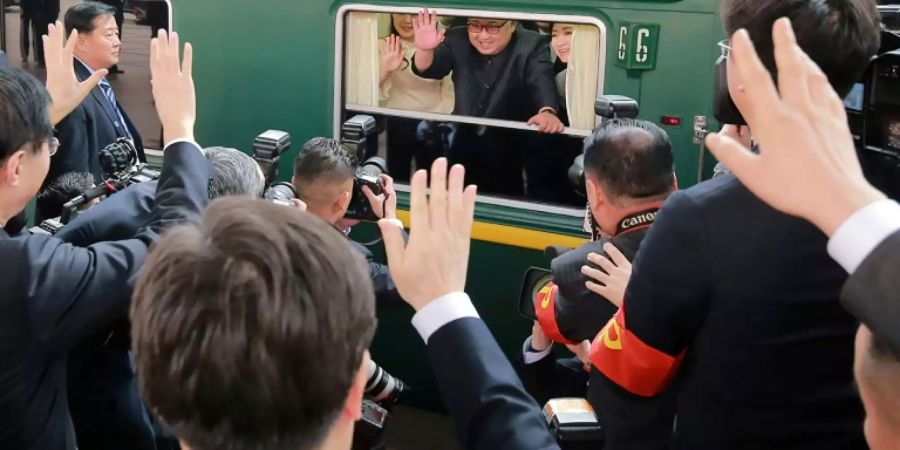 Kim Jong Un reist mehrfach im Zug nach Peking