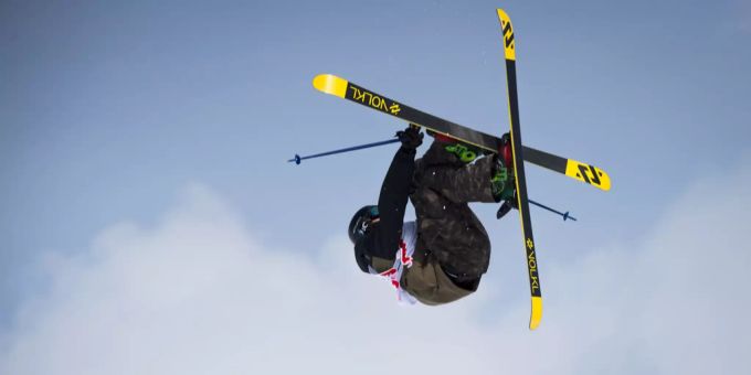 Andri Ragettli veröffentlicht auf Twitter einen neuen Stunt. Andri Ragettli