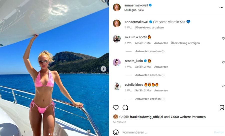 Anna Ermakova macht Ferien auf einer Yacht.