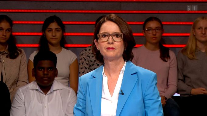 FDP-Nationalrätin Susanne Vincenz-Stauffacher kritisiert in der «Arena» das Herunterbeten des Parteiprogramms. arena