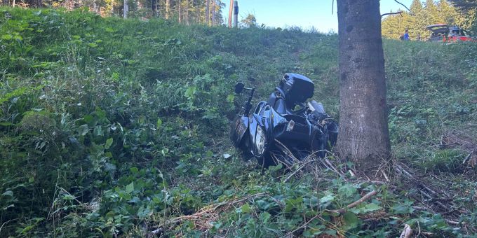 Walzenhausen AR: Selbstunfall mit Motorrad. Walzenhausen AR