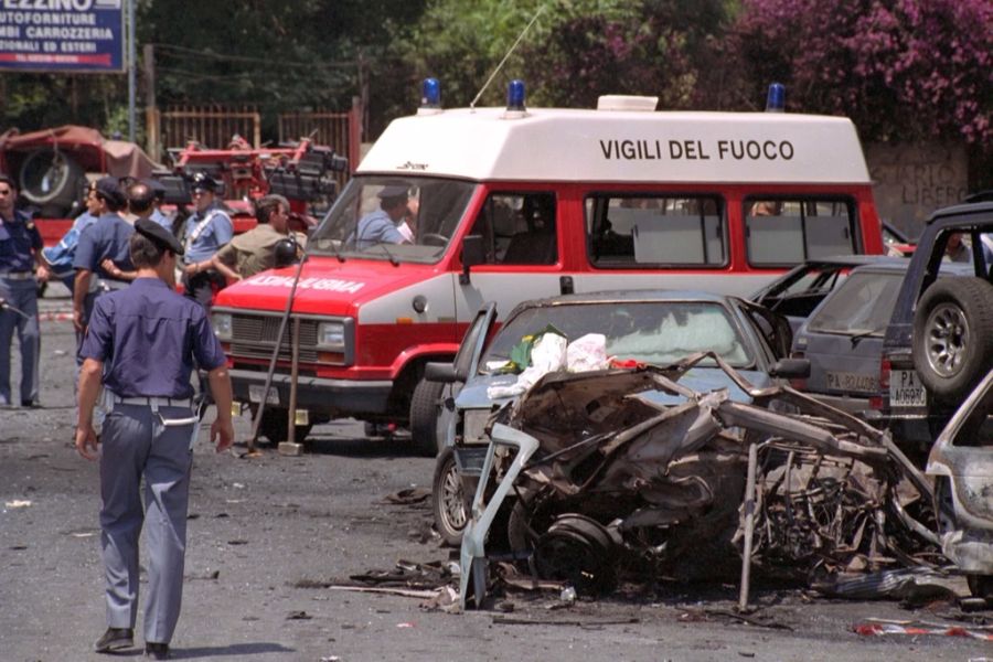 Borsellino wurde nur wenige Monate später im Juli 1992 ebenfalls von einer Bombe getötet.