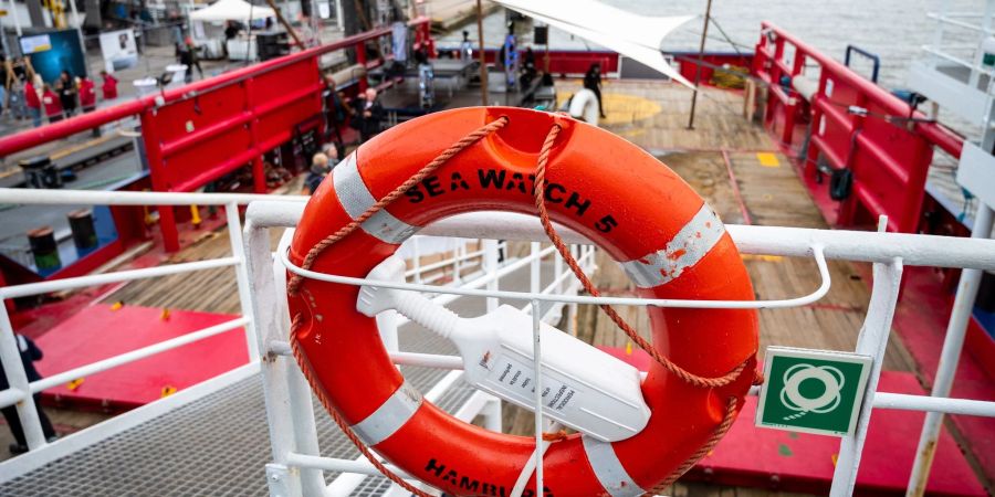 Sea-Watch droht in Italien eine Geldstrafe von bis zu 10.000 Euro. (Symbolbild)