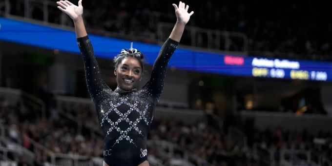 «Denke an Leistung» - US-Turnstar Biles holt sich weiteren Rekord