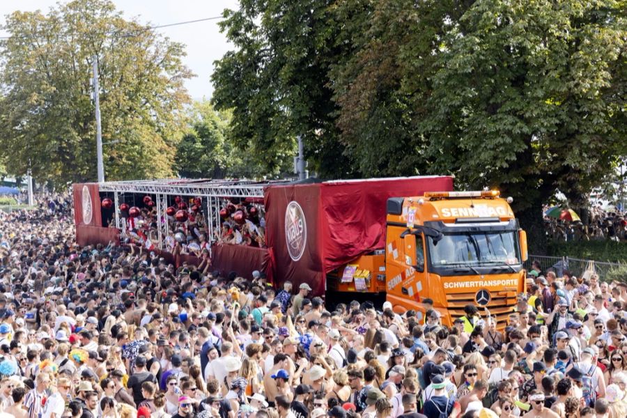 Alain berset Street Parade