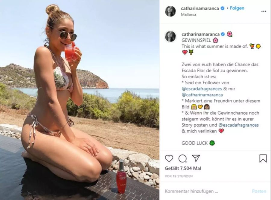 Topmodel Catharina Maranca und Fussball-Profi Maximilian Mittelstädt in den gemeinsamen Ferien in Mallorca.