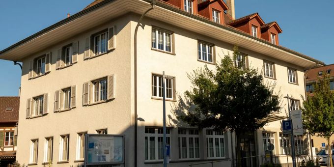 Die Gemeindeverwaltung von Münchenbuchsee an der Bernstrasse 8 - Münchenbuchsee Die Gemeindeverwaltung von Münchenbuchsee an der Bernstrasse 8 - Münchenbuchsee