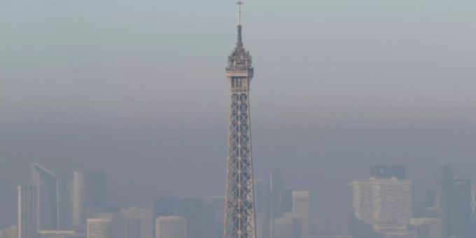 Smog wie hier in Paris ist in Frankreich keine Ausnahme Smog wie hier in Paris ist in Frankreich keine Ausnahme