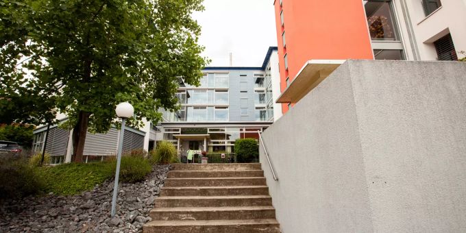 Pflegezentrum im Spitz - Kloten Pflegezentrum im Spitz - Kloten