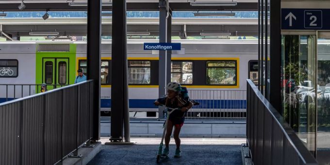 Bahnhof SBB in Konolfingen. Bahnhof SBB in Konolfingen.