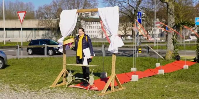 Rührend! - Corona-Pfleger werden mit versteckter Kamera überrascht