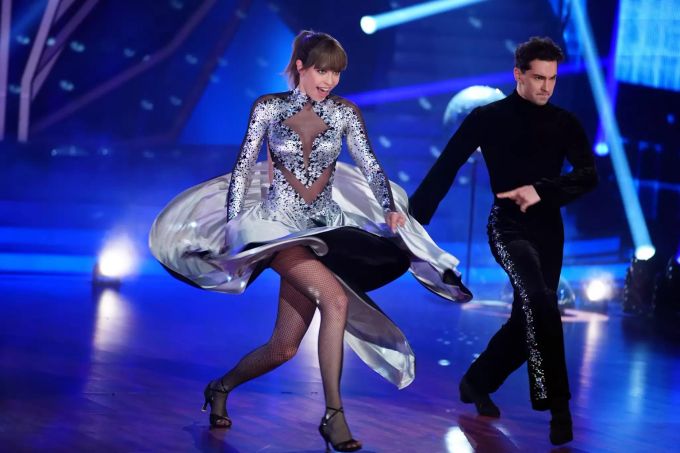 Loiza Lamers und Andrzej Cibis. «Let's Dance»