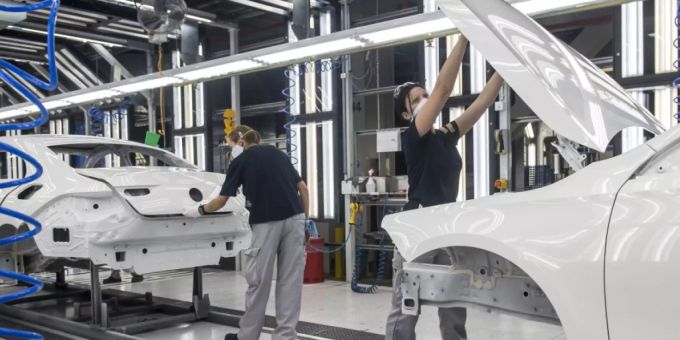 Daimler will Smart-Werk in Frankreich verkaufen (Archivbild) Daimler