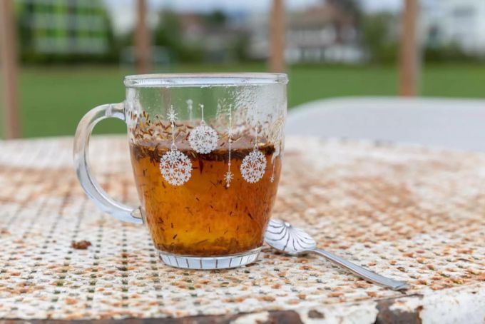 Gönnen Sie sich eine Auszeit und geniessen Sie eine Tasse Tee. Teegarten Lenzburg