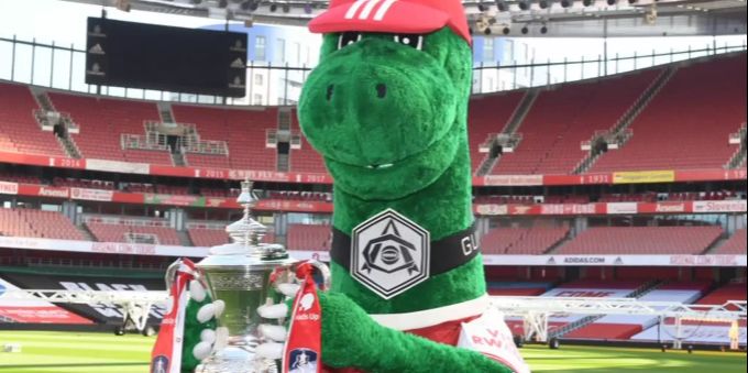 Der Gunnersaurus, das Maskottchen von Arsenal. Arsenal Gunnersaurus