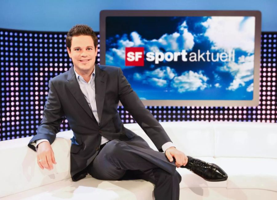 Im Sommer 2010 moderierte Lukas Studer zum ersten Mal eine Sendung von «Sportaktuell».