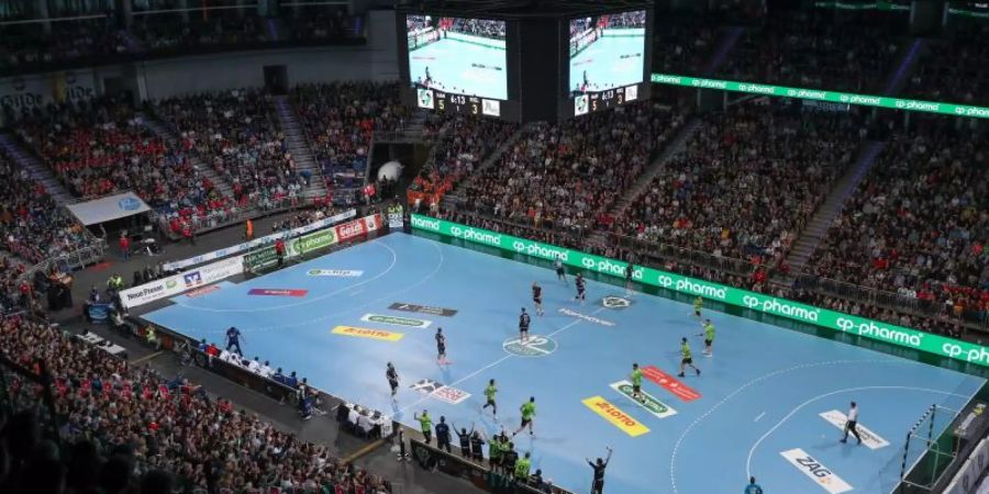 Die Saison der Handball-Bundesliga soll am 1. Oktober beginnen. Foto: Friso Gentsch/dpa