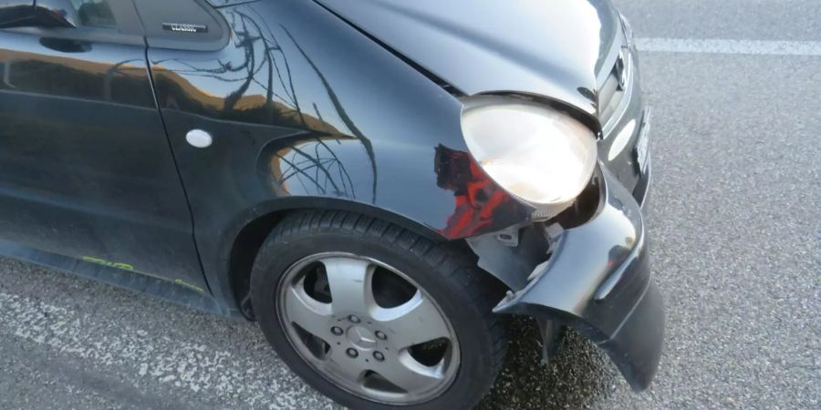 Glarus: Verkehrsunfall auf der Autobahn A3 in Bilten